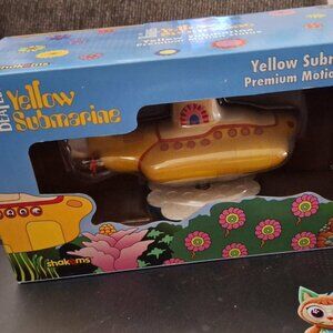 The Beatles Yellow Submarine Figure In Box